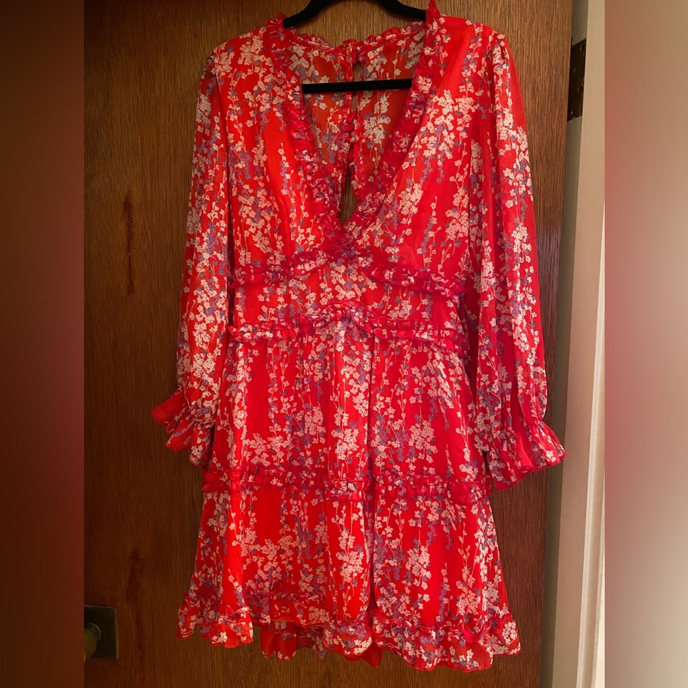 Shein red ruffle dress size 6. Open back with three buttons at the top!